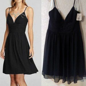 NWT David's Bridal V Neck crinkle dress Sz 12